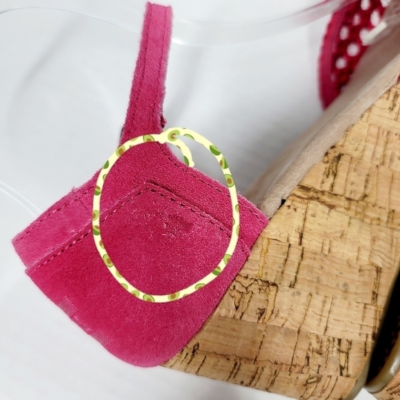 Toms Women's Red Satin Platform Wedges - Picture 9 of 9